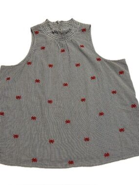 🦀Crown & Ivy XXL Crab Embroidered Seersucker Sleeveless Blouse Coastal
Patriotic